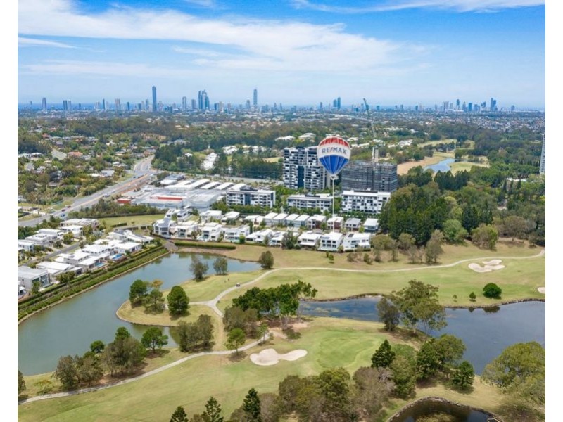 1020 Lakeview Terrace, Benowa QLD 4217
