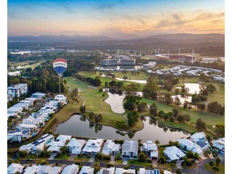 1020 Lakeview Terrace, Benowa QLD 4217