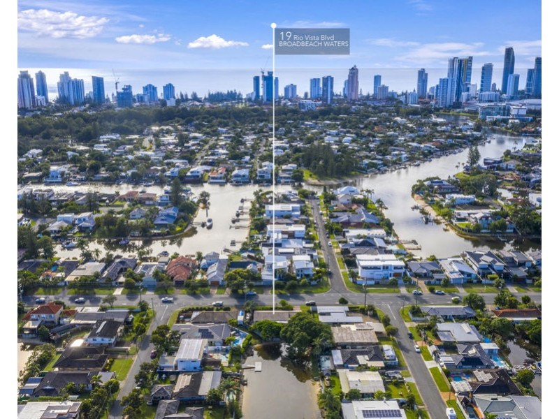 19 Rio Vista Boulevard, Broadbeach Waters QLD 4218