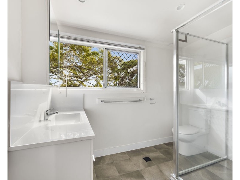 19 Rio Vista Boulevard, Broadbeach Waters QLD 4218