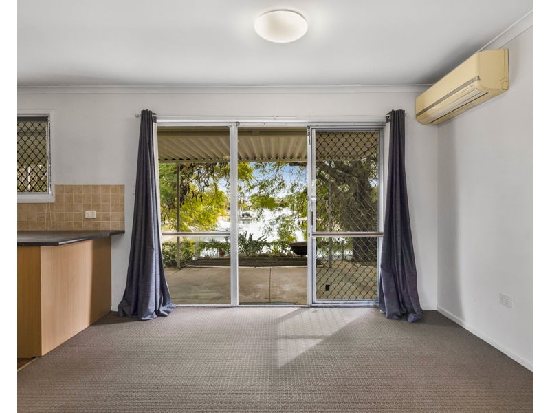 19 Rio Vista Boulevard, Broadbeach Waters QLD 4218