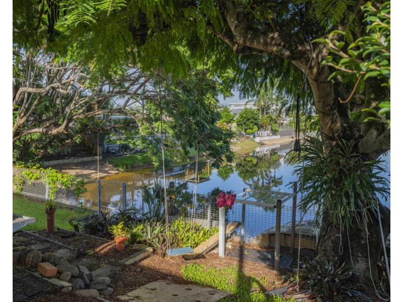 19 Rio Vista Boulevard, Broadbeach Waters QLD 4218