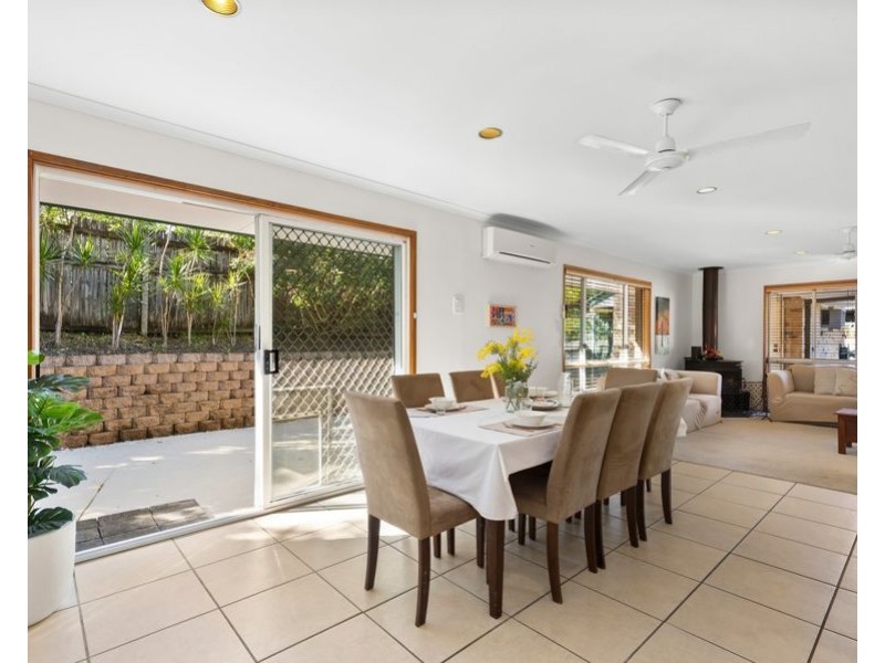 38 Theodore Place, Molendinar QLD 4214
