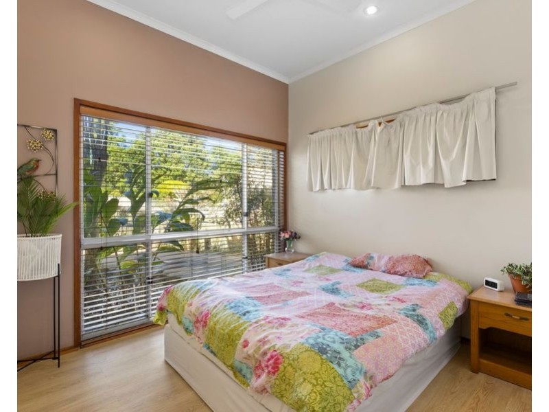 38 Theodore Place, Molendinar QLD 4214