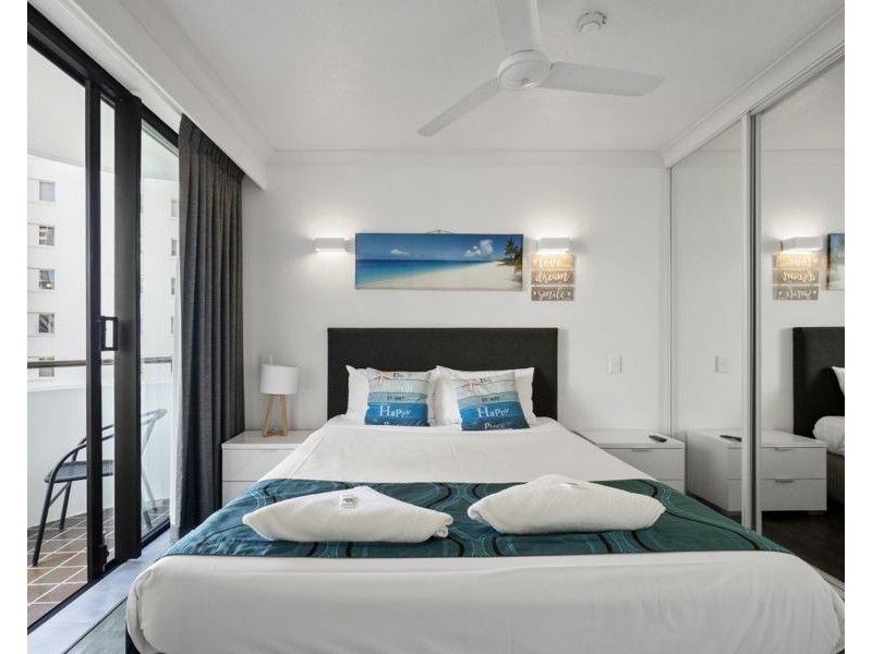 602/8 Albert Avenue, Broadbeach QLD 4218