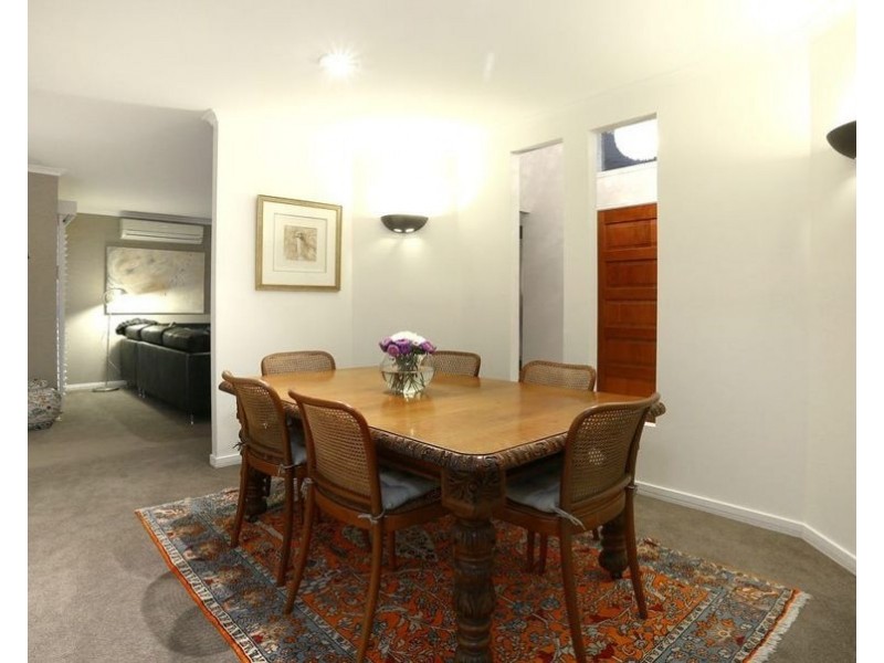 137 Camberwell Circuit, Robina QLD 4226