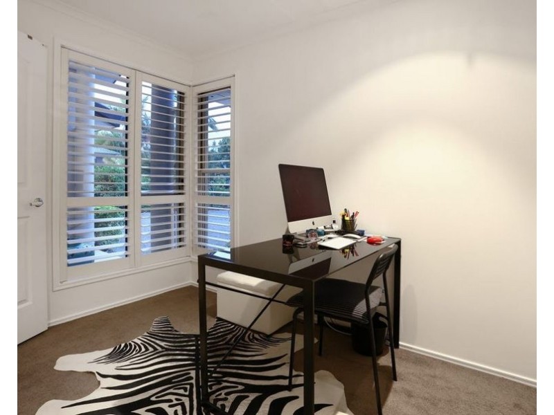 137 Camberwell Circuit, Robina QLD 4226