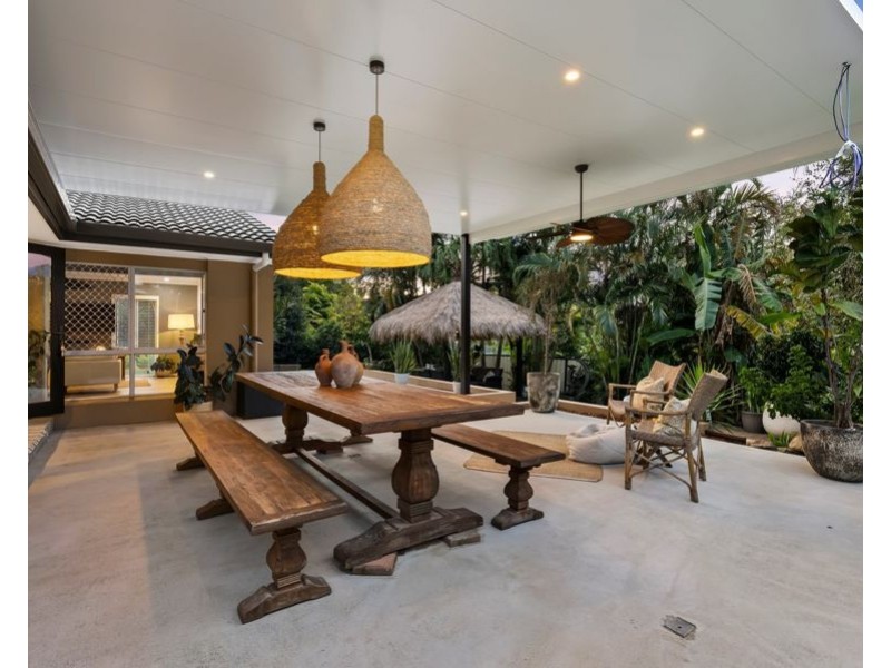 68 Thorngate Drive, Robina QLD 4226