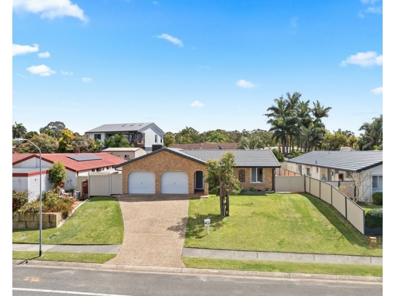 29 Hickey Way, Carrara QLD 4211