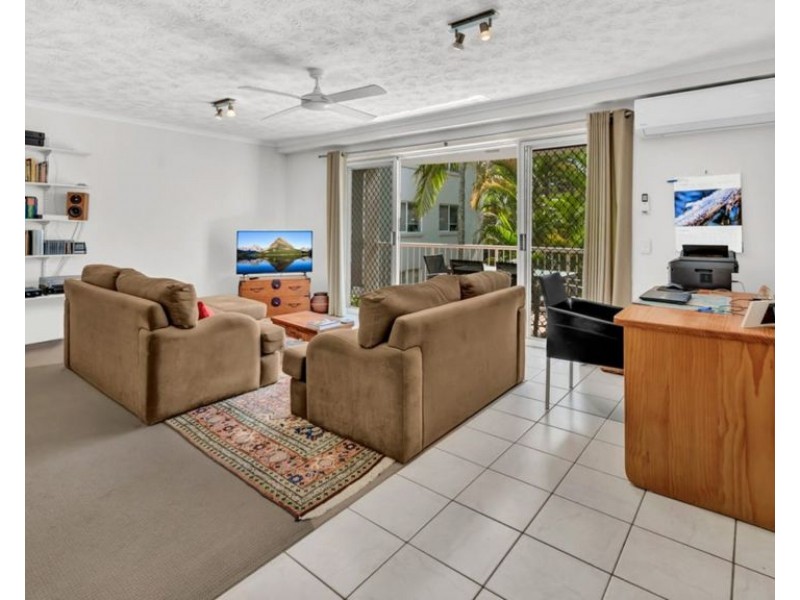 10/32-36 Second Avenue, Broadbeach QLD 4218