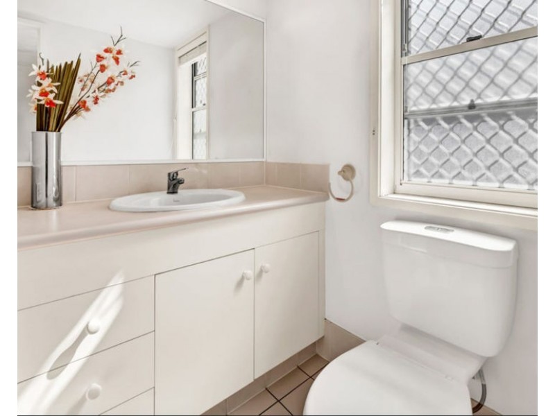 10/32-36 Second Avenue, Broadbeach QLD 4218