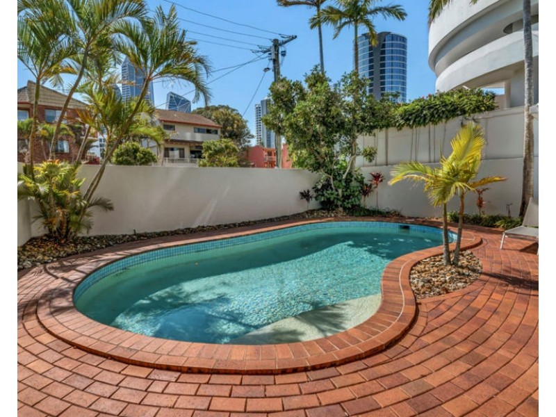 10/32-36 Second Avenue, Broadbeach QLD 4218
