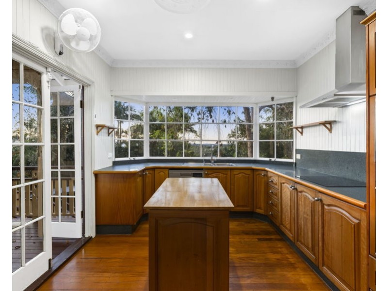7 Aspendale Place, Robina QLD 4226