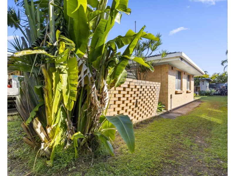 15 Sunshine Boulevard, Broadbeach Waters QLD 4218