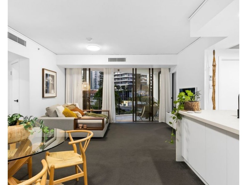 402/22 Surf Parade, Broadbeach QLD 4218