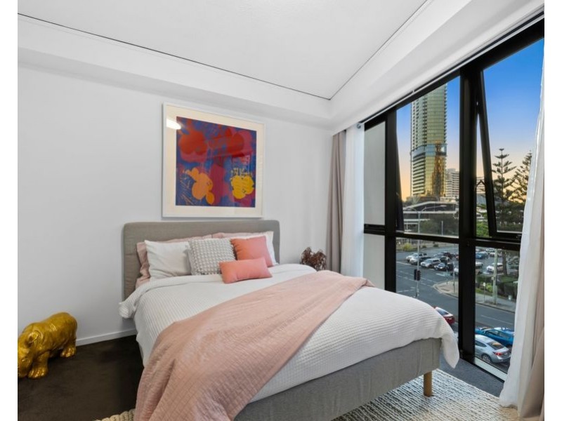 402/22 Surf Parade, Broadbeach QLD 4218