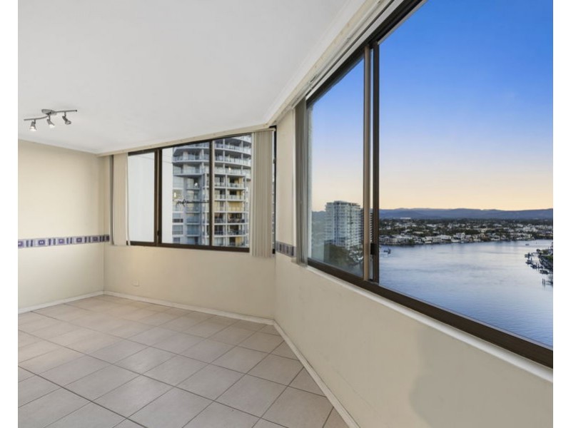 52/2916 Gold Coast Highway, Surfers Paradise QLD 4217