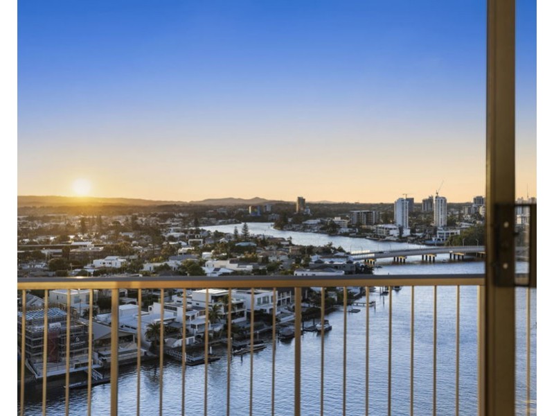 52/2916 Gold Coast Highway, Surfers Paradise QLD 4217