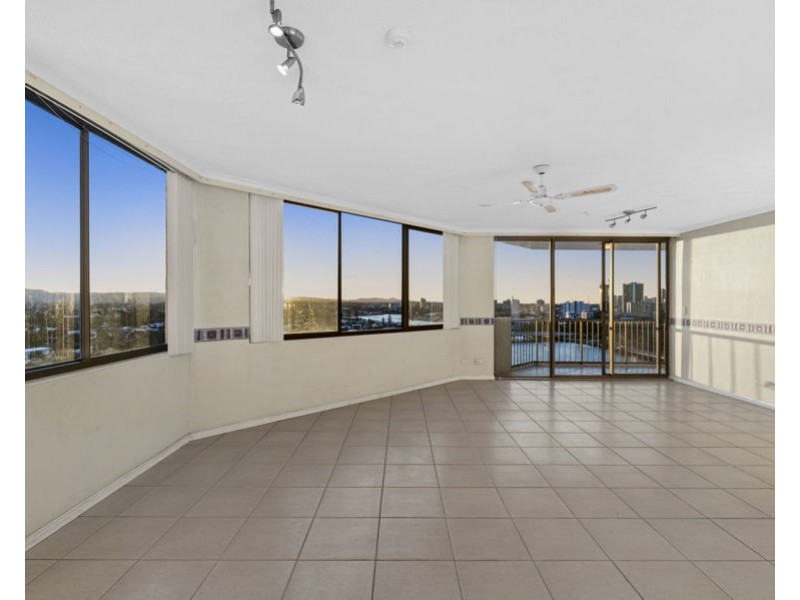 52/2916 Gold Coast Highway, Surfers Paradise QLD 4217