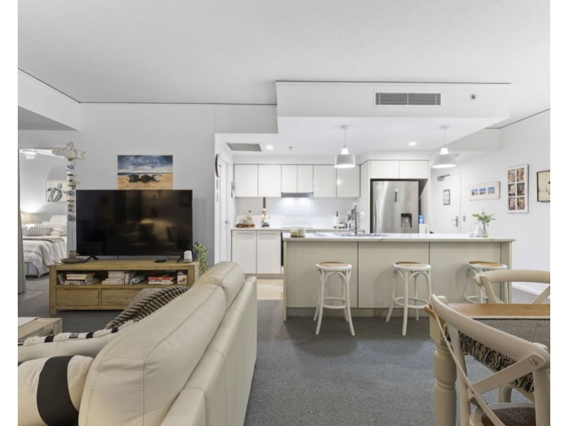 1802/22 Surf Parade, Broadbeach QLD 4218
