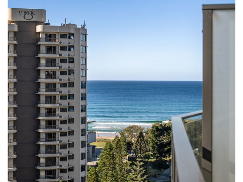 24/14 Elizabeth Avenue, Broadbeach QLD 4218