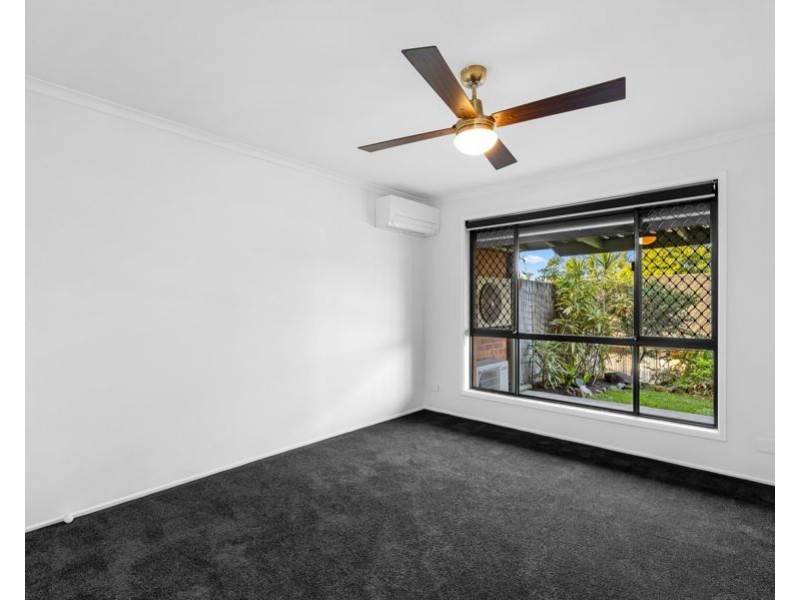 1/54 Corunna Crescent, Ashmore QLD 4214