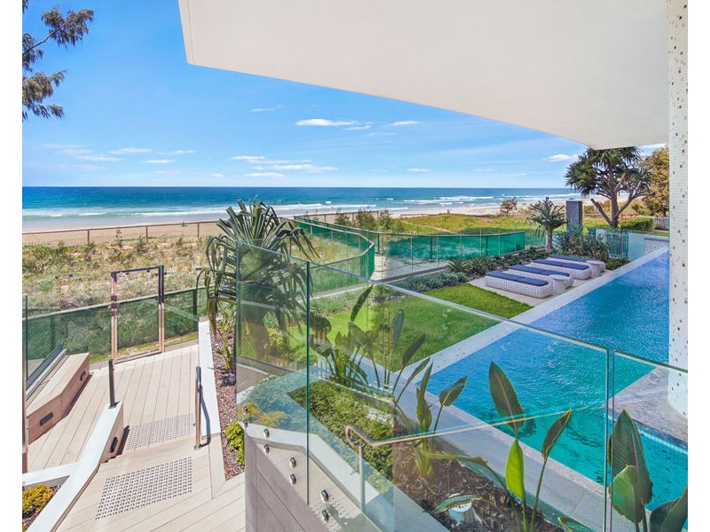 204/3 Northcliffe Terrace, Surfers Paradise QLD 4217