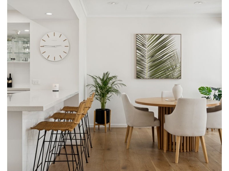 56/125 Santa Cruz Boulevard, Clear Island Waters QLD 4226