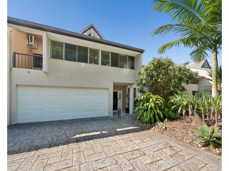 56/125 Santa Cruz Boulevard, Clear Island Waters QLD 4226