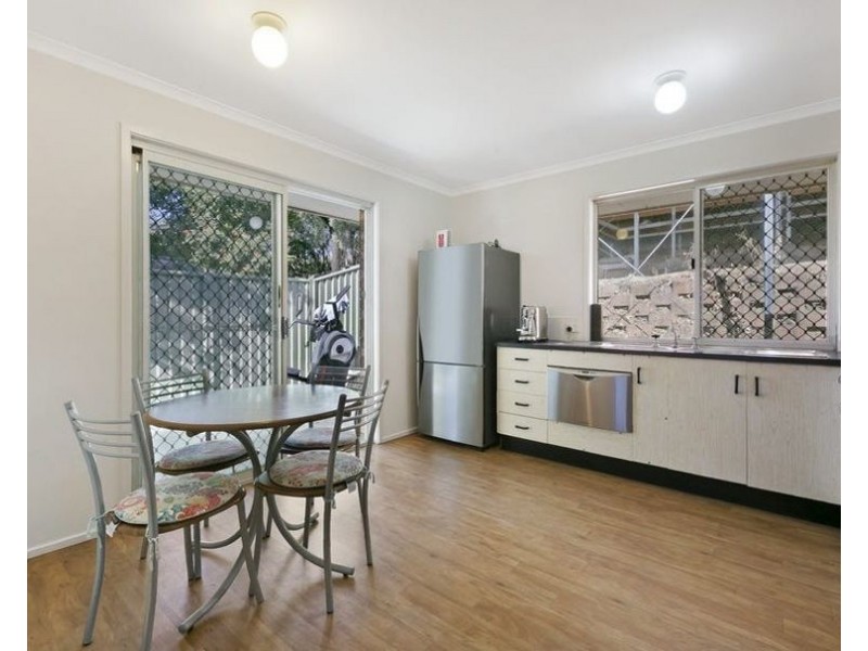 11 Jancoon Court, Carrara QLD 4211