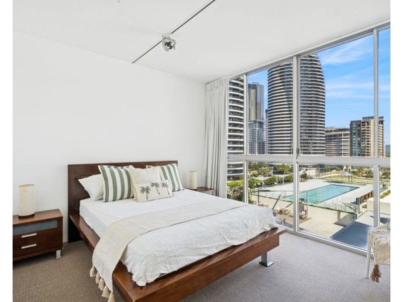 504/159 Old Burleigh Road, Broadbeach QLD 4218