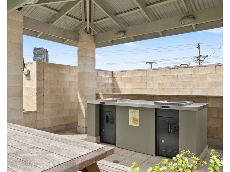407A/96-106 High Street, Southport QLD 4215