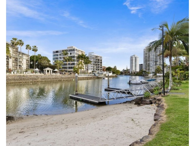 17/49-53 Peninsular Drive, Surfers Paradise QLD 4217