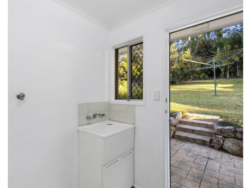 6 Macquarie Avenue, Molendinar QLD 4214