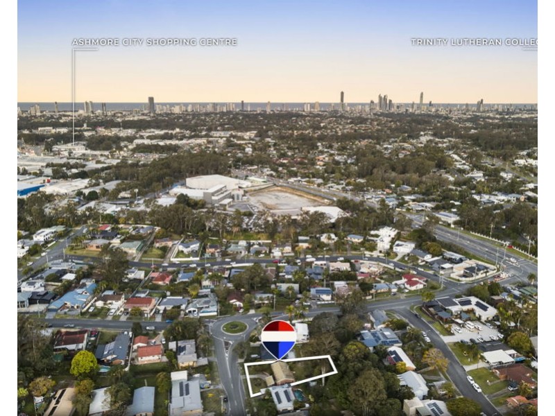 6 Macquarie Avenue, Molendinar QLD 4214