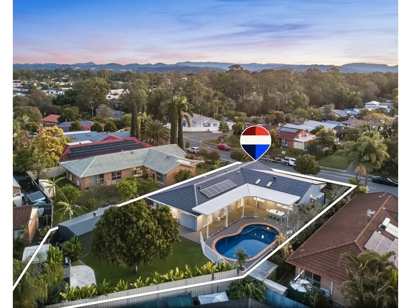 16 Manly Drive, Robina QLD 4226