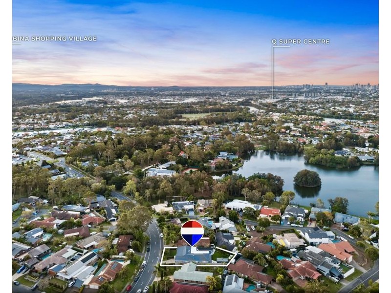 16 Manly Drive, Robina QLD 4226