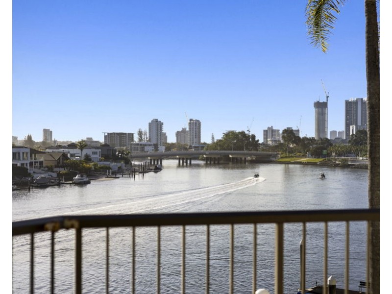 6/2916 Gold Coast Highway, Surfers Paradise QLD 4217