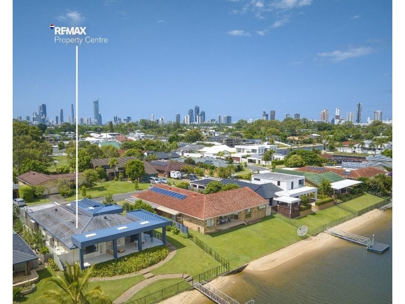 24 Wyuna Street, Broadbeach Waters QLD 4218