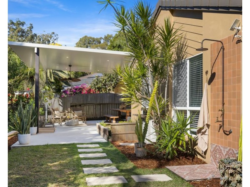 68 Thorngate Drive, Robina QLD 4226