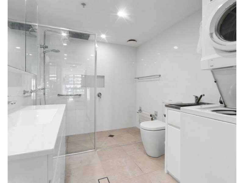 603/22 Surf Parade, Broadbeach QLD 4218