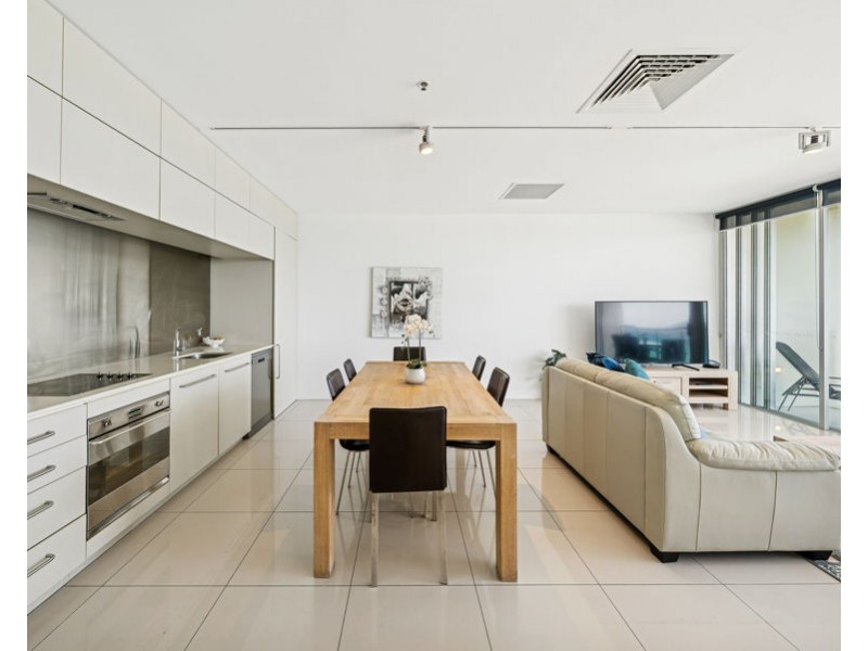 1403/159 Old Burleigh Road, Broadbeach QLD 4218