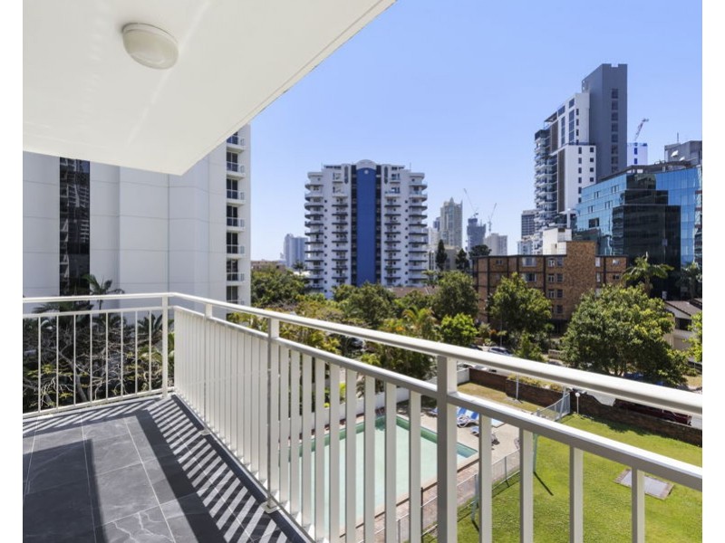 3A/2 Riverview Parade, Surfers Paradise QLD 4217