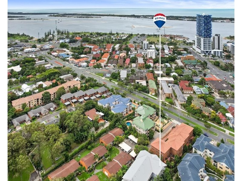 2/148 High Street, Southport QLD 4215