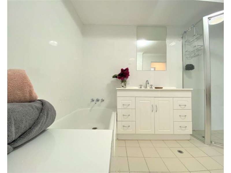 7GK/33 Thornton Street, Surfers Paradise QLD 4217