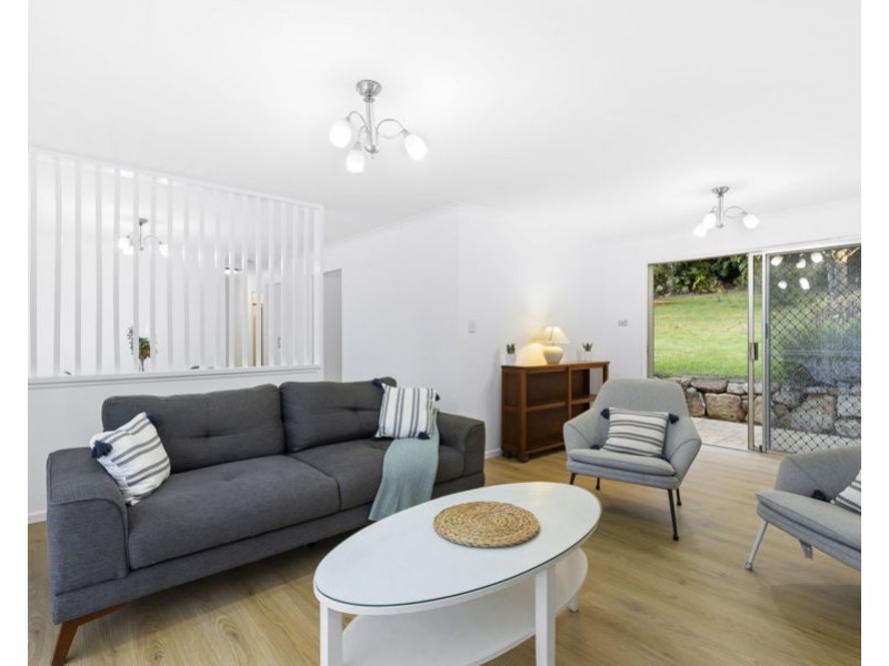6 Macquarie Avenue, Molendinar QLD 4214