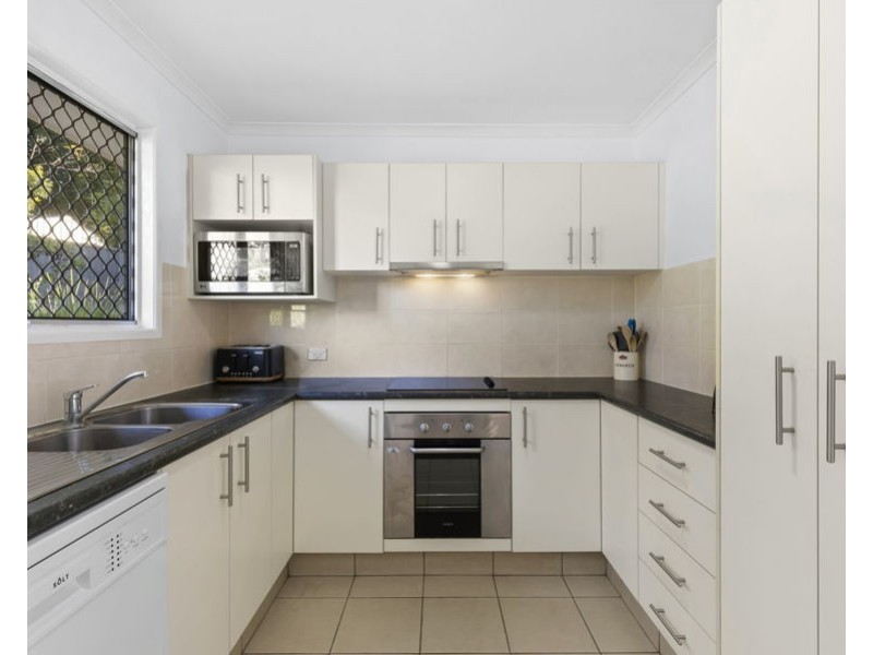 6 Macquarie Avenue, Molendinar QLD 4214
