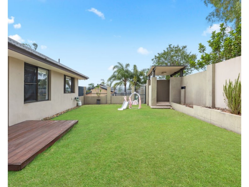 159 Alexander Drive, Highland Park QLD 4211