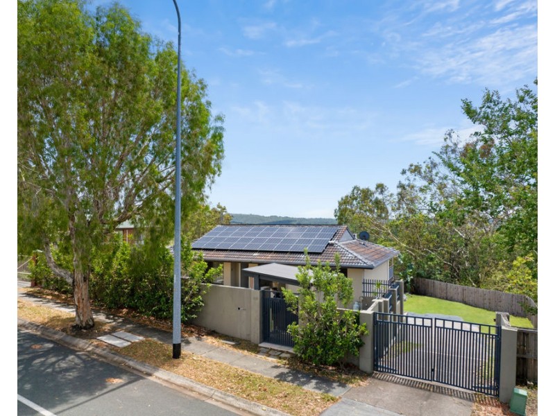 159 Alexander Drive, Highland Park QLD 4211