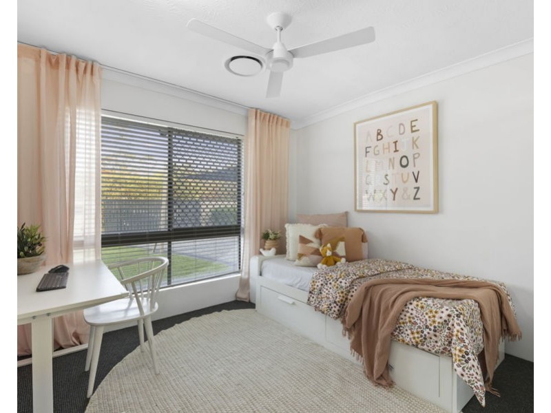 33 Manly Drive, Robina QLD 4226